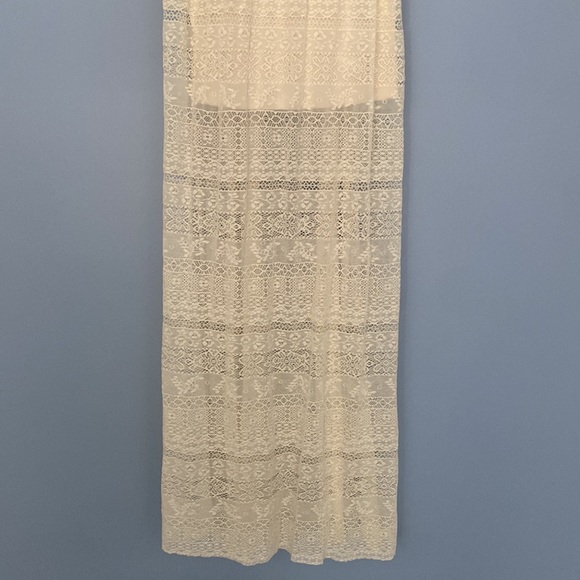 Cream Hollister Dress - Picture 3 of 5